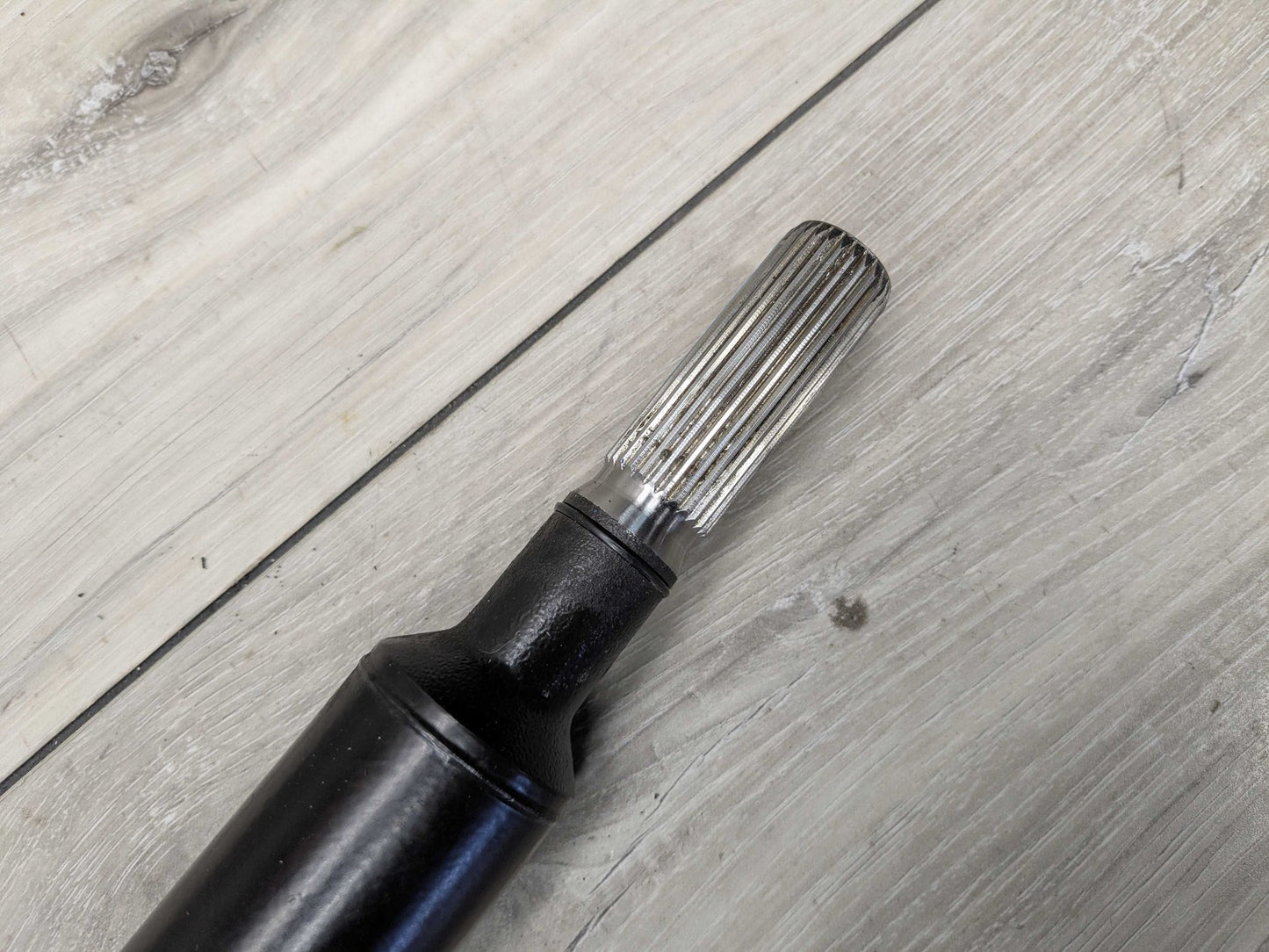 2019 BMW X5 G05 Front Propeller Driveshaft Drive Shaft 8698362 OEM BMW F97 G01 G05 G12 G20 G26 G30 Front Driveshaft Axle Drive Shaft L=809,4MM