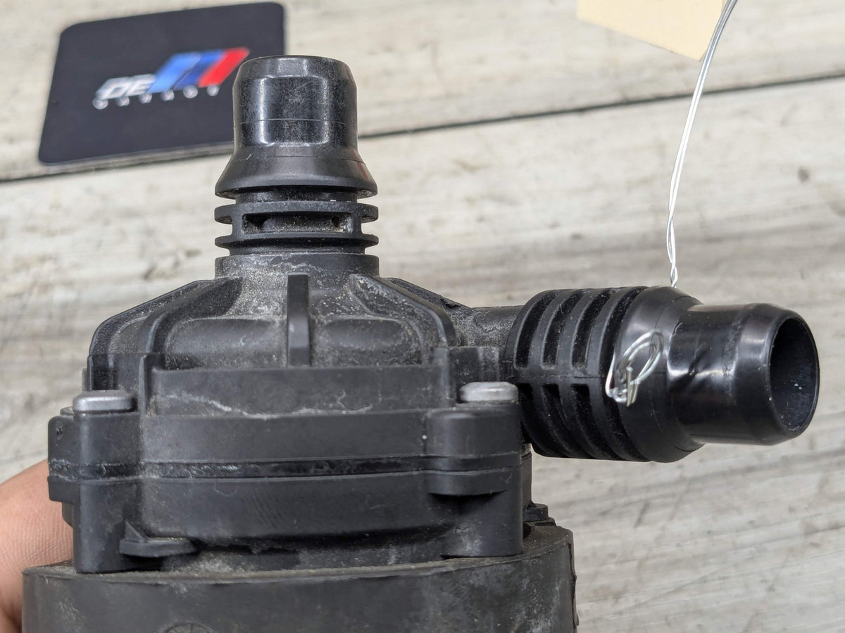 OEM BMW F97 F98 G01 G02 G05 G06 G07 I8 X3 X4 X5 X6 X3M Auxililiary Water Pump