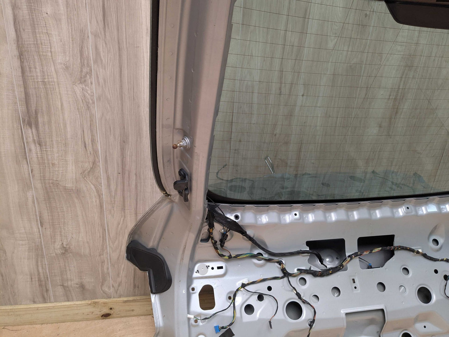 15-19 OEM BMW F16 F86 X6 X6M Rear Liftgate Tailgate Trunk Lid Door Shell Silver Silver GLACIERSILBER METALLIC (A83)