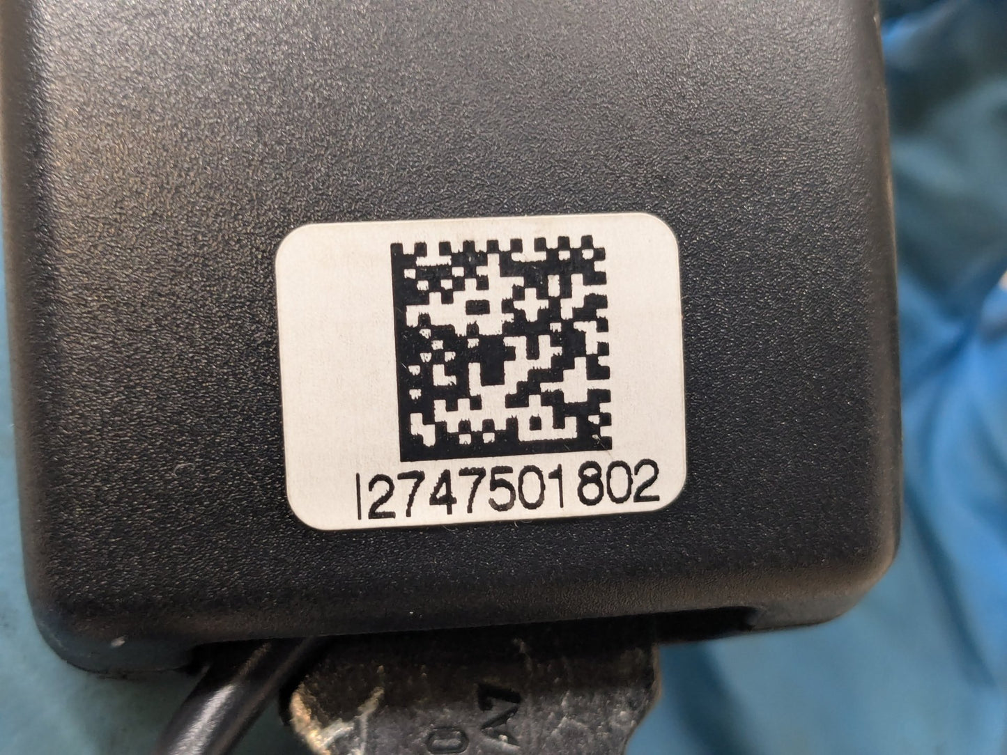 OEM BMW F90 M5 G30 530 540 M550 Rear Right Passenger Seatbelt Seat Belt Buckle