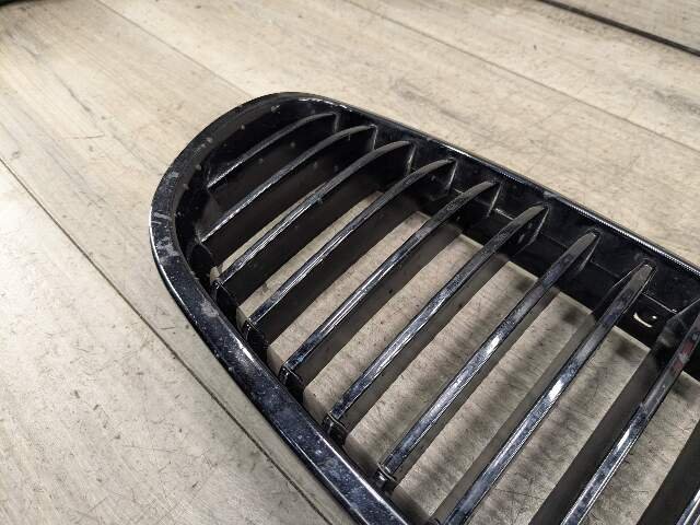 11-13 OEM BMW F10 528 535 550 Front Right Side Bumper Chrome Grille Insert*