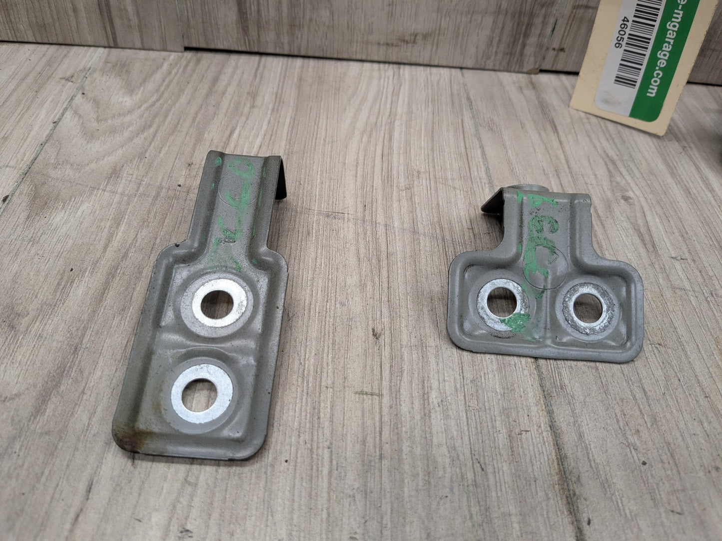 OEM BMW F90 G30 530 540 M550 M5 Front Left Driver Fender Wing Holder Bracket SET
