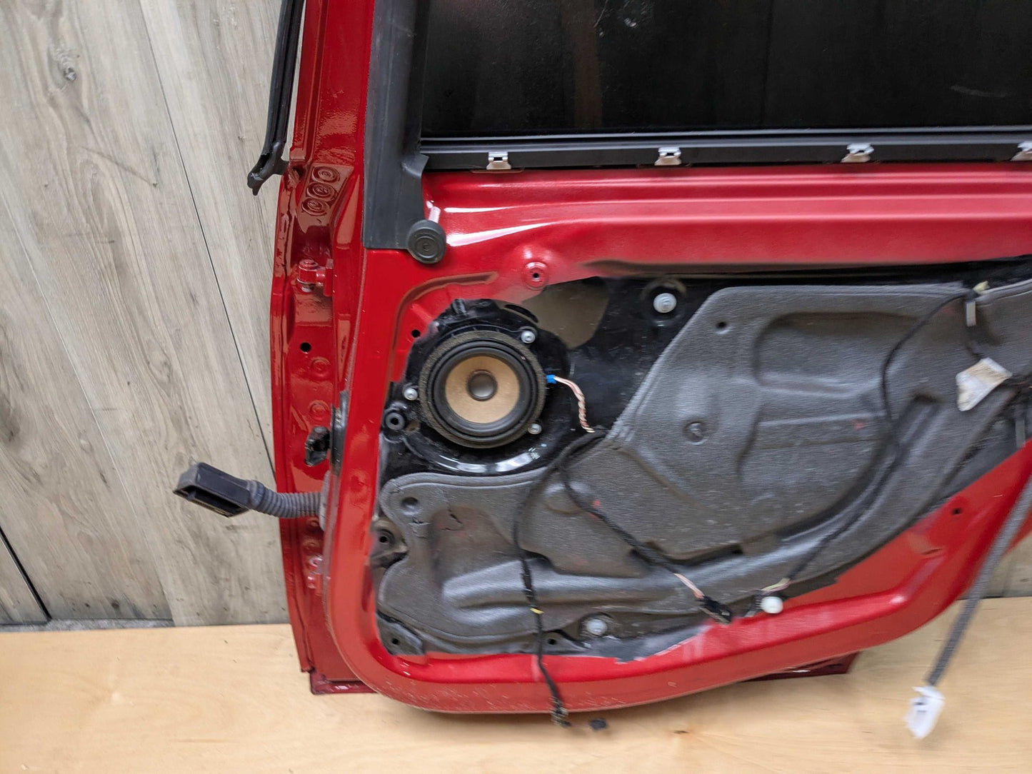 OEM BMW F30 F80 328 330 335 340 M3 Rear Right Passenger Door Shell Panel Red MELBOURNEROT METALLIC (A75)