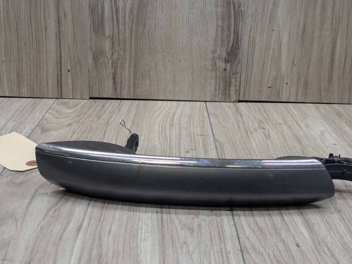 16-19 OEM BMW G11 G12 740 750 COMFORT ACCESS Right Passenger Door Handle Gray