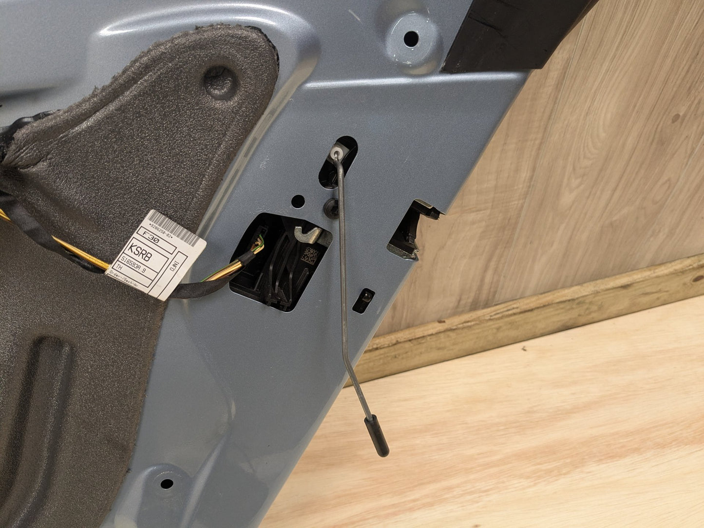 OEM BMW F30 F80 328 330 335 340 M3 Rear Right Passenger Door Shell Panel Blue LIQUID BLUE METALLIC (B40)