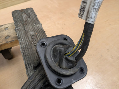 2015 BMW X6 Rear Axle Carrier Differential 97533k 7850170