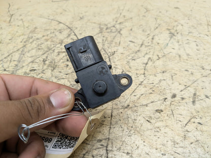 2016-2019 BMW 740i G12 Fuel Tank Ventilation Breather Valve 8617097 OEM