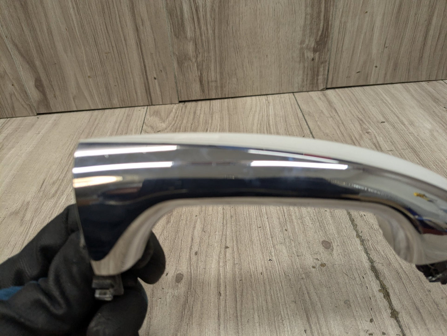 2015-2021 Mercedes-Benz C43 W205 Front or Rear Right Passenger Exterior Door Handle A0997605601