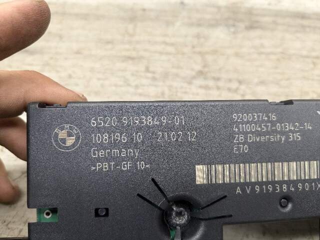 06-13 OEM BMW E70 X5 X5M Antenna Amplifier Diversity Receiver Module 315 MHZ