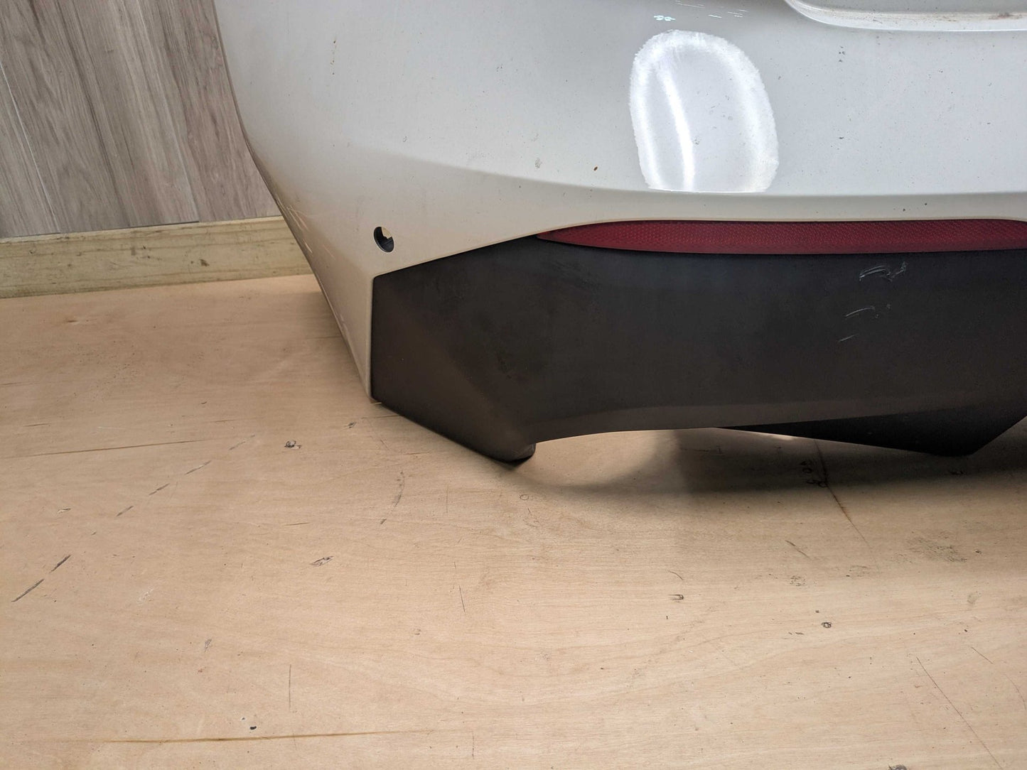 22-24 OEM BMW G42 230i 230iX B48 Rear Bumper Cover Panel w/ Diffuser White 300 ALPINWEISS III (300)