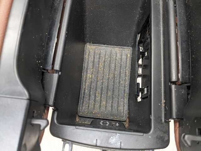 14-19 OEM BMW F15 F16 X5 X6 Front Center Console Arm Rest Leather TERRA