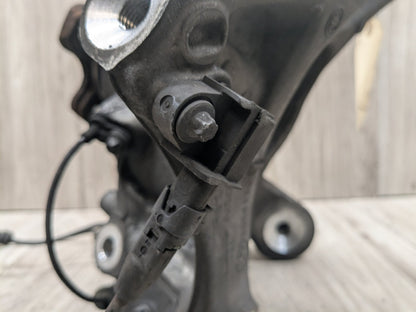 2017-2023 BMW M550i G30 Rear Right Passenger Spindle Knuckle w/ Bearing 6866338 17-23 OEM BMW G30 530 540 M5550 REAR Right Passenger Hub Knuckle Bearing Carrier OEM