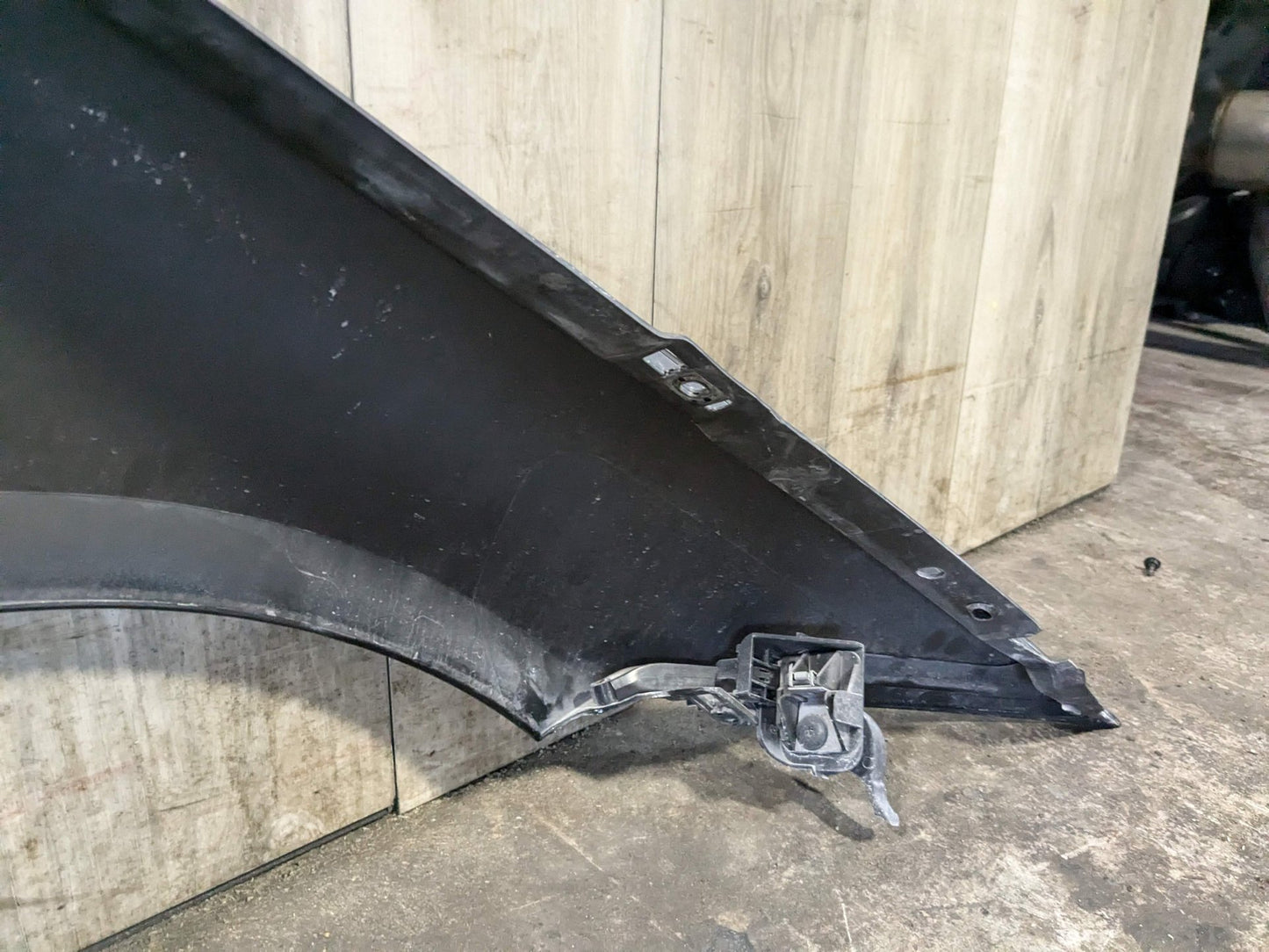 *TAB BROKEN* 07-13 OEM BMW E92 E93 328 335 Left Driver Side Fender Panel Black