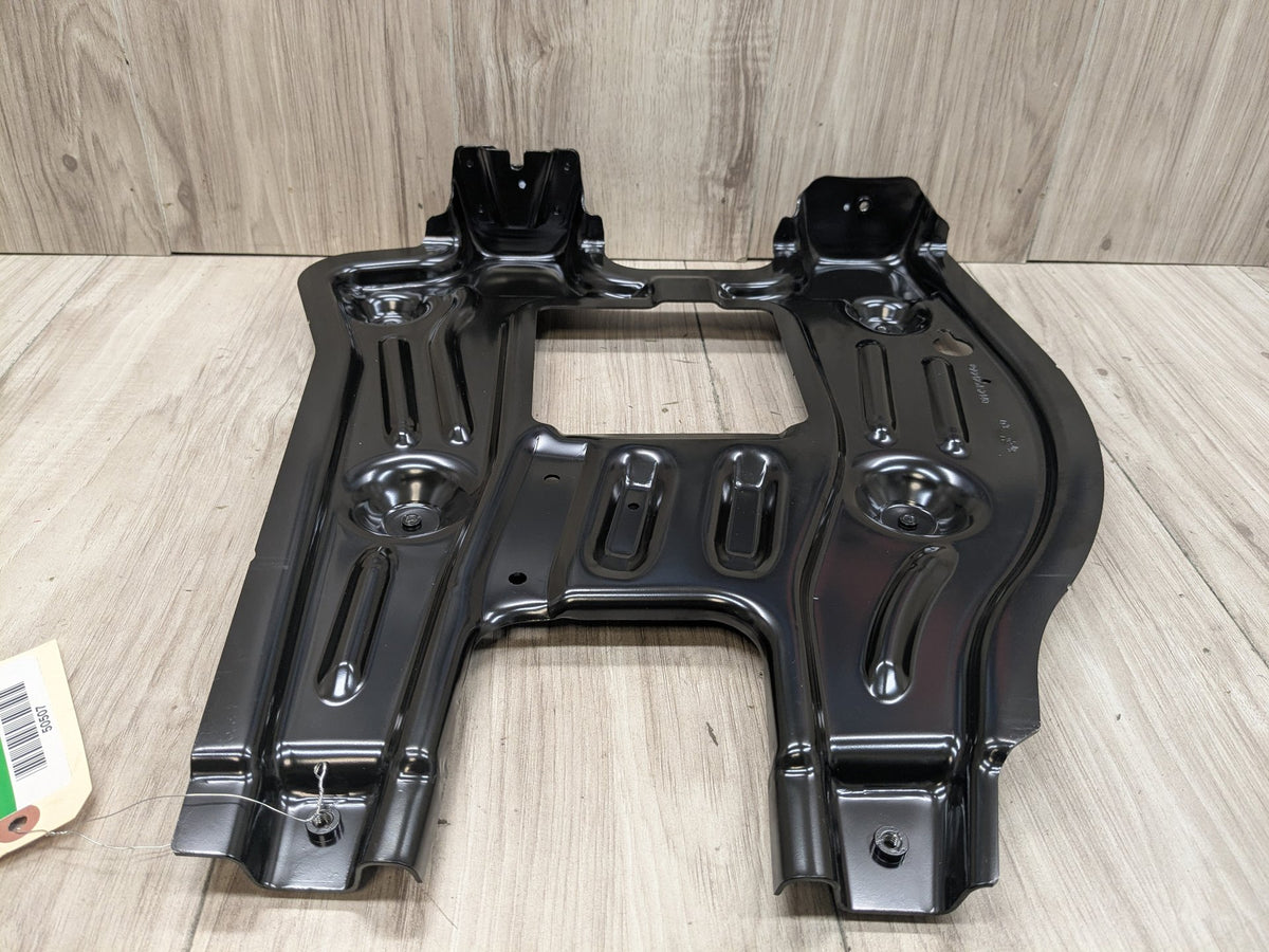 14-16 OEM Mercedes W212 E350 E550 Rear Package Loud Speaker Audio Tray Bracket