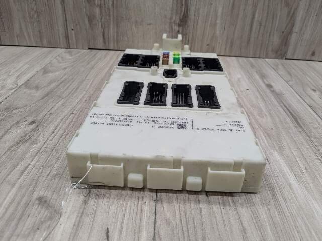 OEM BMW F22 F30 F32 F33 F36 F80 F82 Body Control Junction Box Module FEM