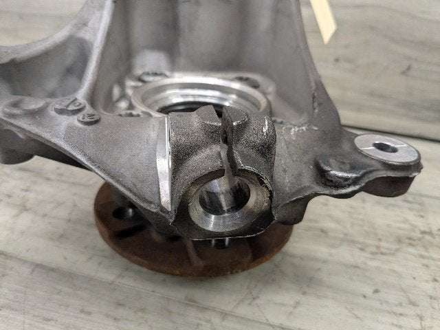 16-23 OEM BMW F39 F44 F48 X1 X2 Front Left Driver Side Knuckle Wheel Hub Bearing