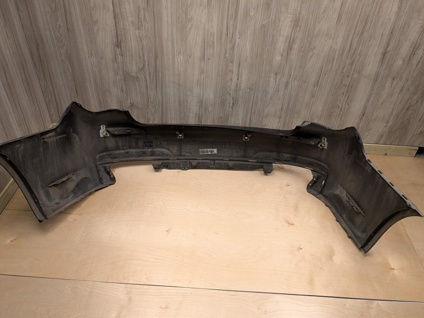 *13-15 OEM BMW F01 F02 740 750 M SPORT Rear Bumper Cover PDC Holes Black Black BLACK SAPPHIRE METALLIC (475)