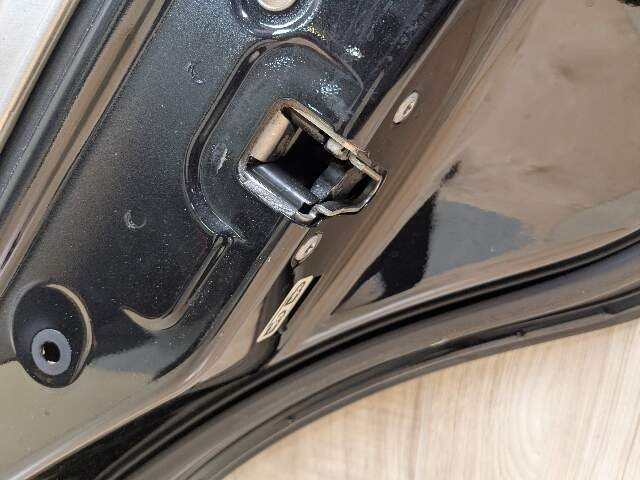 OEM Mercedes W212 E350 E400 E550 Rear Right Passenger Door Shell Panel Black