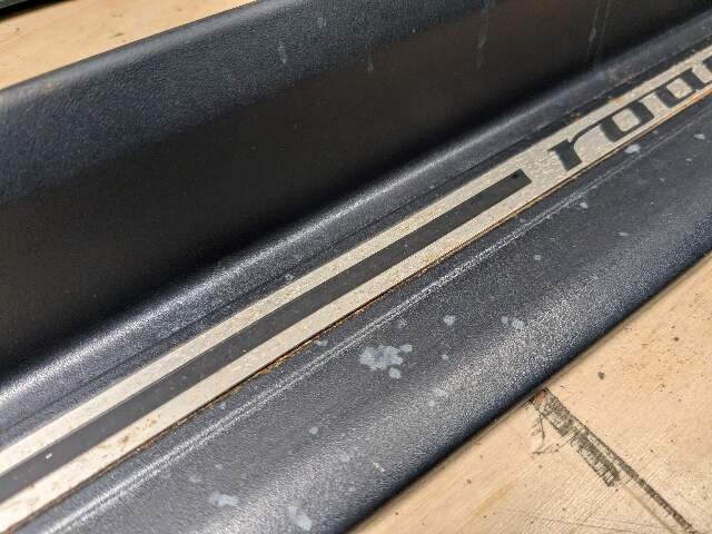 1996 - 2003 BMW Z3 E36 Front Left Right Scuff Plate Door Sill SET 8397501 M54B25O0