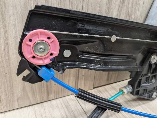 16-22 OEM BMW F48 X1 Front Right Passenger Door Window Regulator Motor