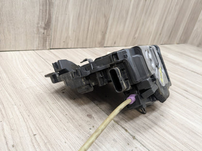 2016 BMW 750i G12 Rear Right Passenger Door Latch Lock Actuator w/ Soft Close 2581898 OEM BMW G12 740 750 B7 REAR RIGHT PASSENGER Door Lock Latch Actuator SOFT CLOSE