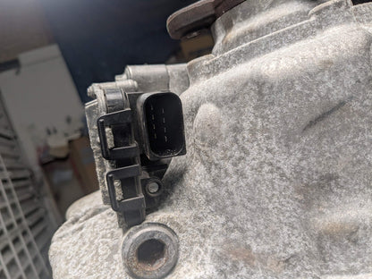 2015 BMW 328i Transmission Transfer Case 172408k 8623346