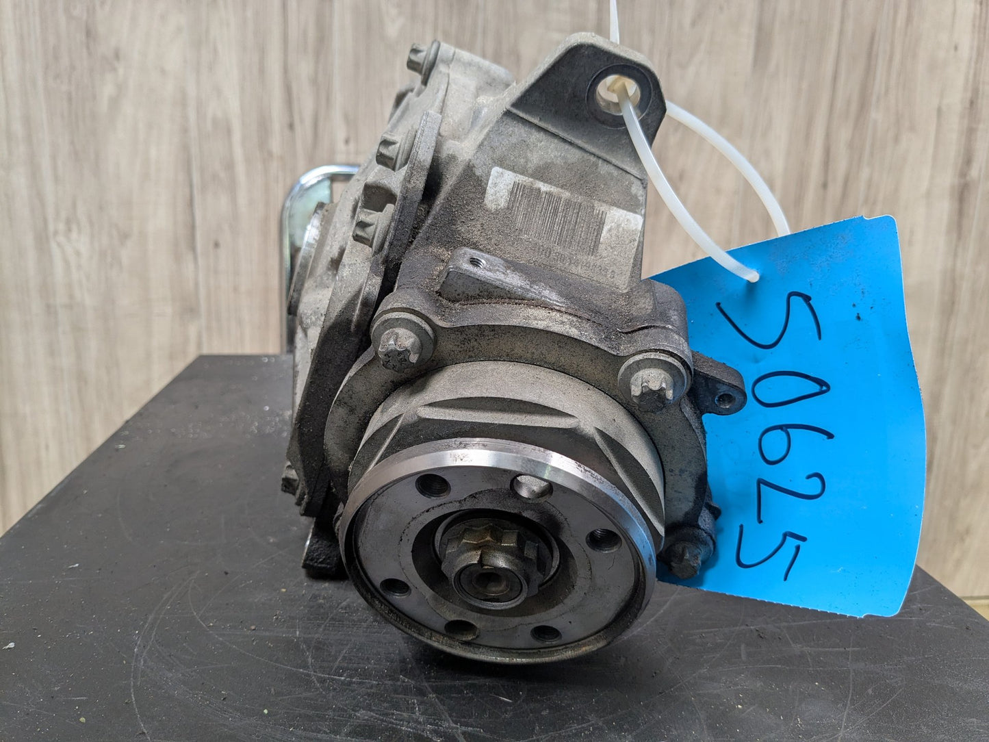 2015-2021 Mercedes-Benz C43 W205 Front Axle Carrier Differential A2213307400