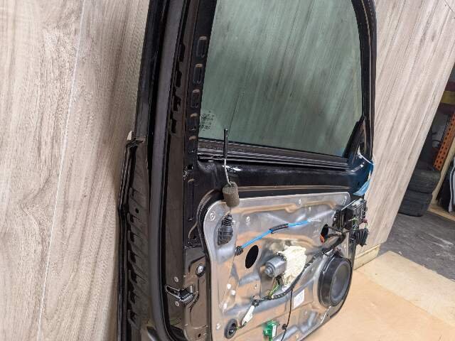 10-16 OEM Mercedes W212 E350 E400 E550 Front Left Driver Door Shell Panel Black