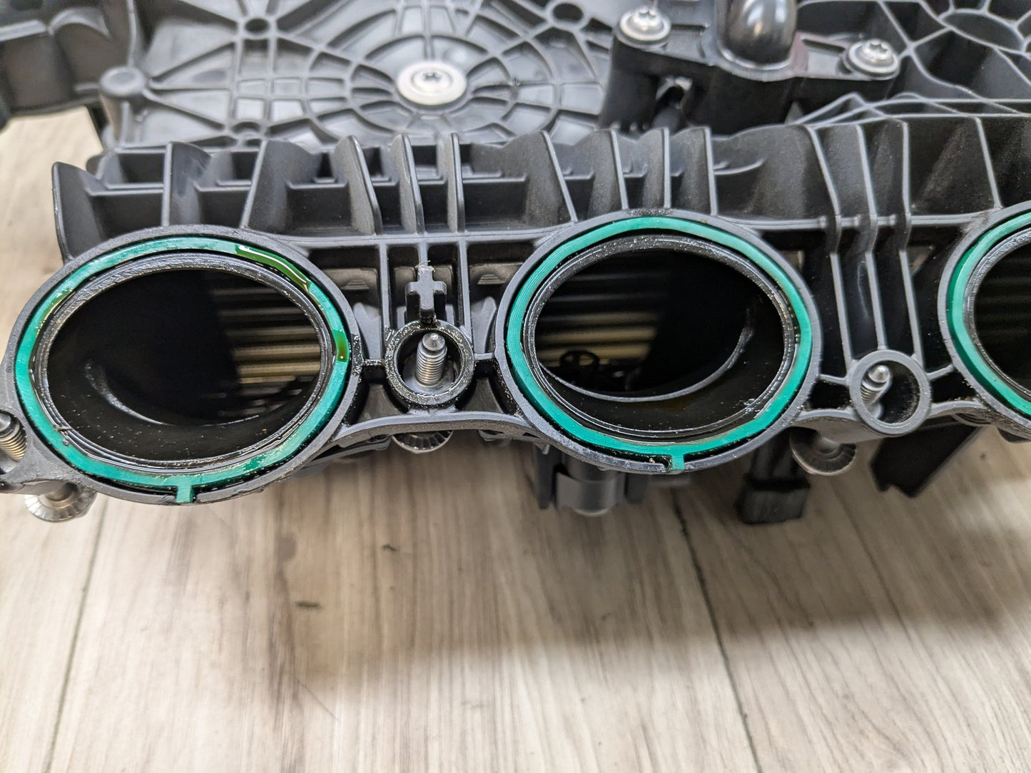 OEM BMW G01 G20 G26 G30 230 330 430 530 X3 Engine B46 Intake Manifold 8647975