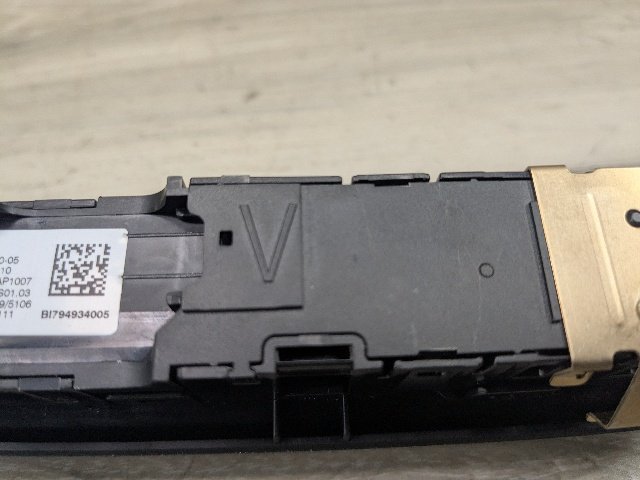 20-24 OEM BMW F44 228 M235 Volume Control Panel Radio Media Buttons Control