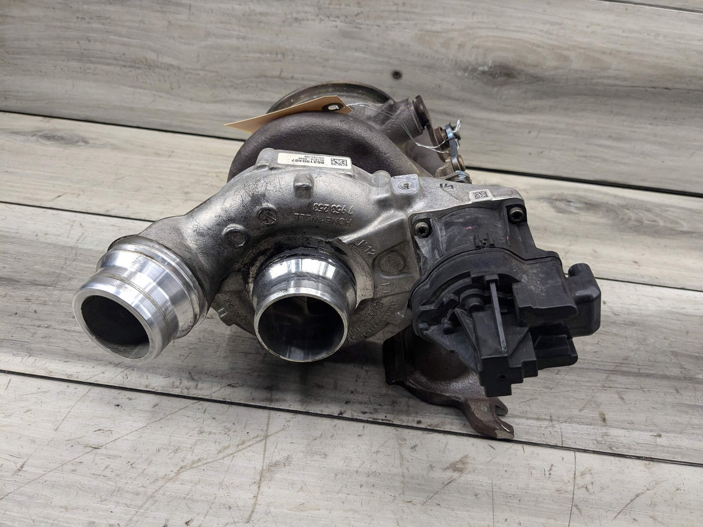OEM BMW G01 G20 G22 G23 G26 G30 G42 330 430 530 Turbo Charger w Manifold B46 K