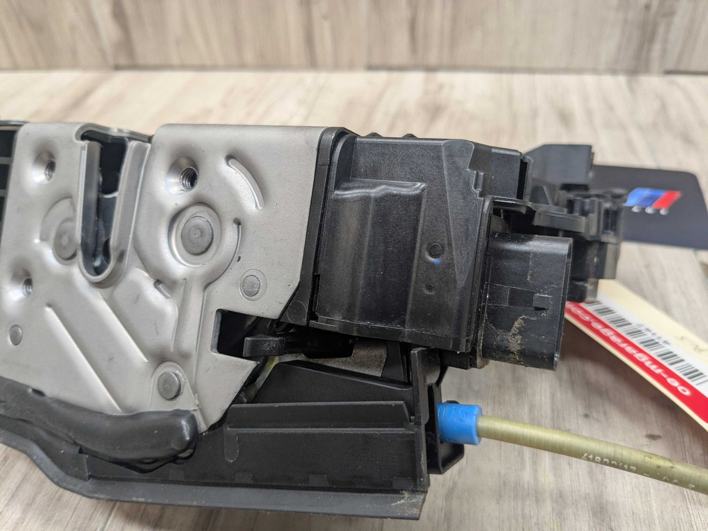 2017 BMW 750i G12 Rear Left Driver Door Latch Lock Actuator w/ Soft Close 2581897 OEM BMW G12 740 750 M760 B7 REAR LEFT DRIVER Door Lock Latch Actuator SOFT CLOSE