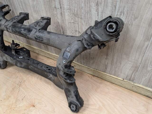 2019 BMW 330i G20 Rear Axle Support Crossmember Subframe 0