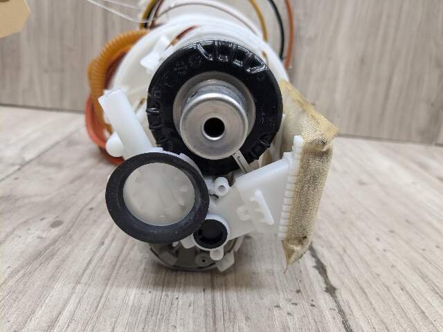 2018 - 2024 Audi S5 B9 Fuel Gas Tank Sending Unit Assembly 8W0919087AA