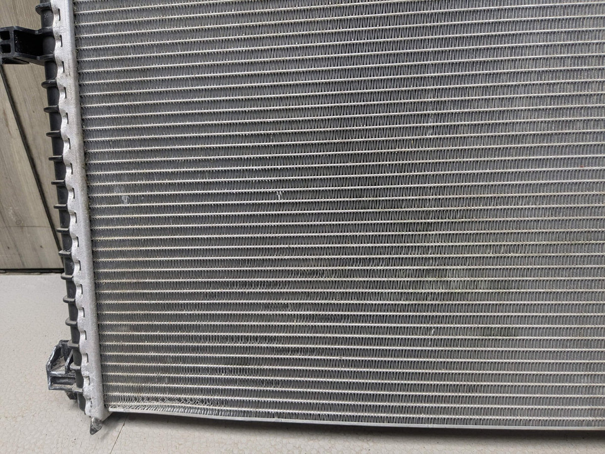OEM BMW F97 F98 G01 G02 X3 X4 X3M X4M Cooling Coolant Auxiliary Radiator