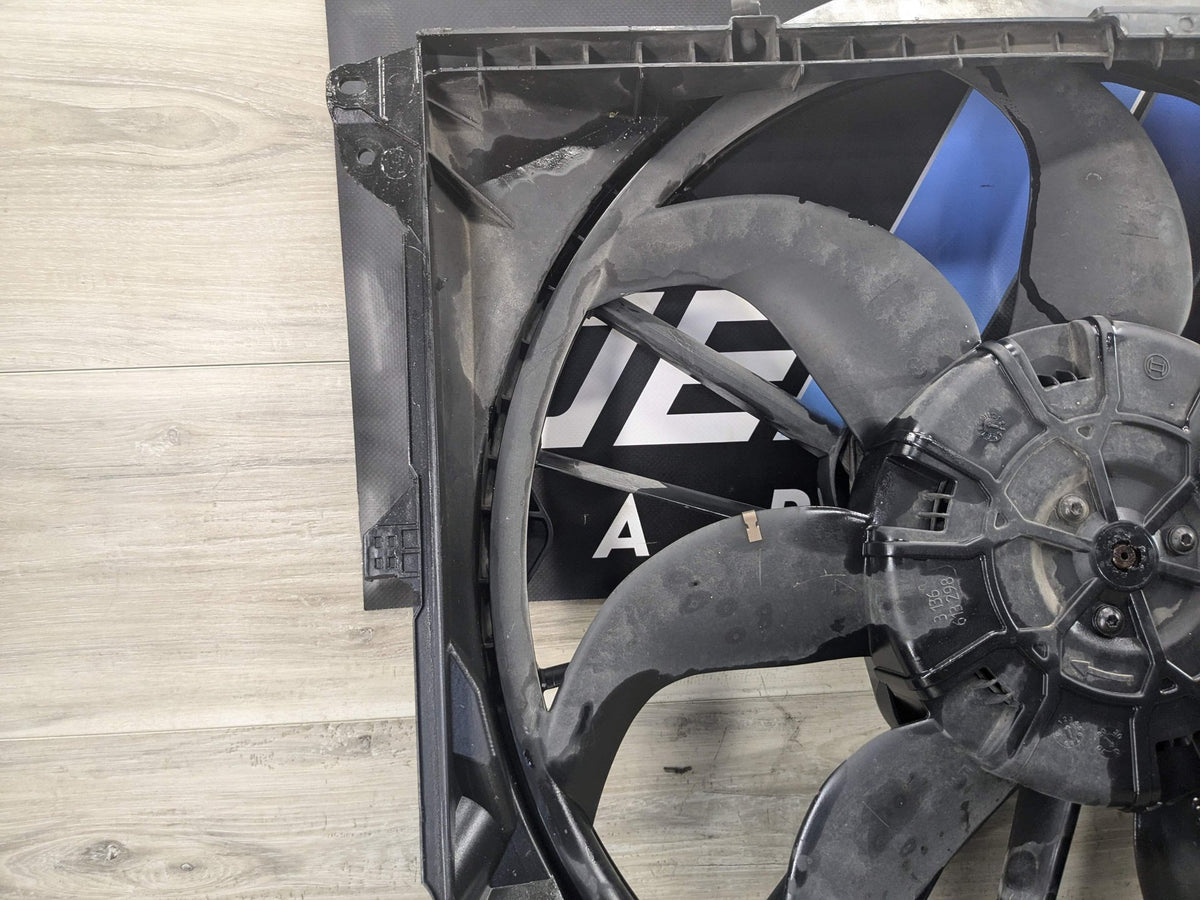 07-13 OEM BMW E88 E90 E92 N54 N55 Engine Radiator Cooling Auxiliary Fan 600W