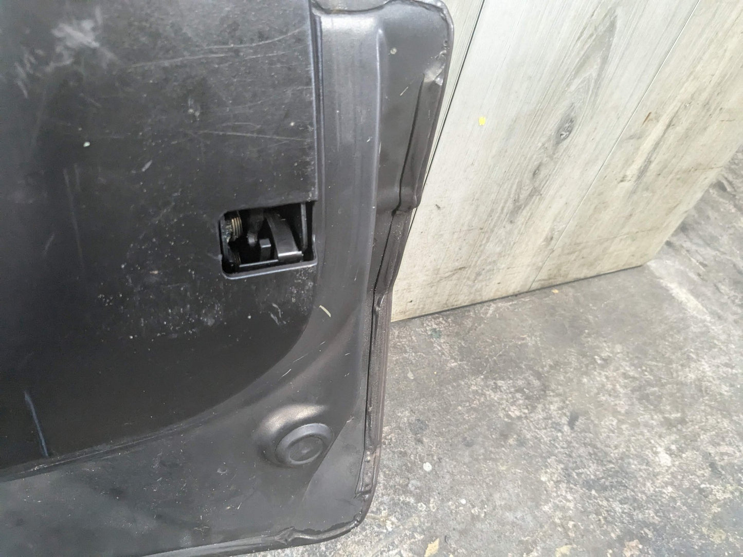 2011 BMW X5 E70 Rear Lower Liftgate Tailgate