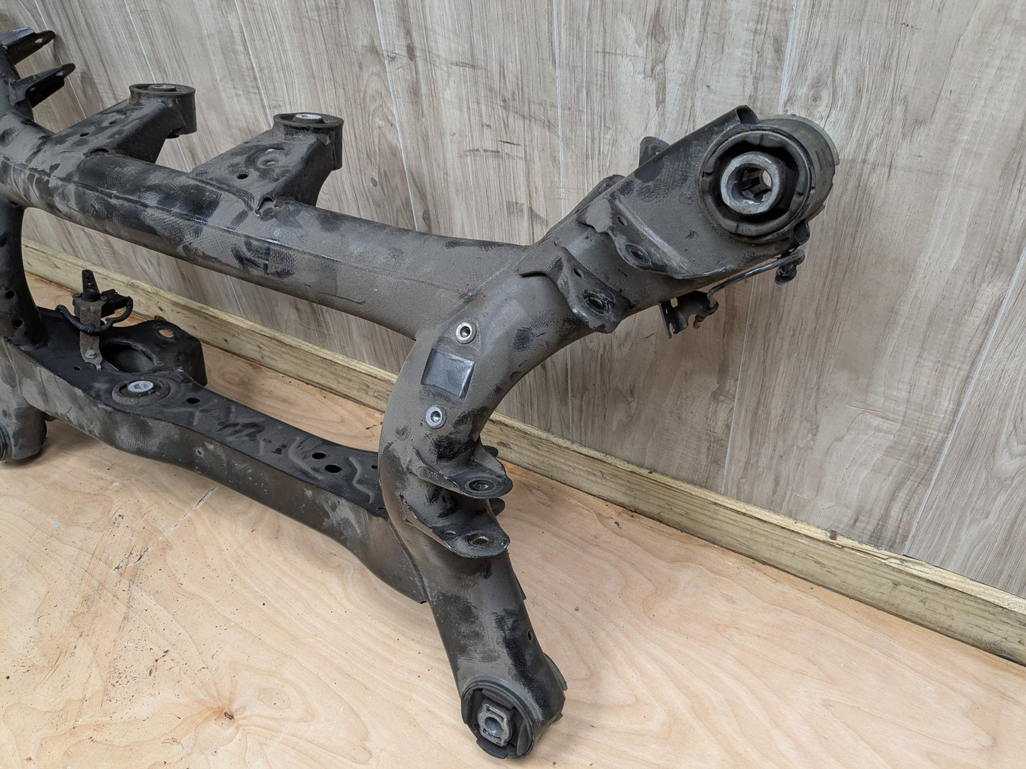 19-25 OEM BMW G20 330i 330iX Rear Axle Subframe Cradle Suspension Crossmember