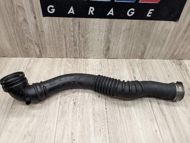 12-18 OEM BMW F22 F30 F32 F33 Intercooler Charge Air Induction Pipe Tract N20