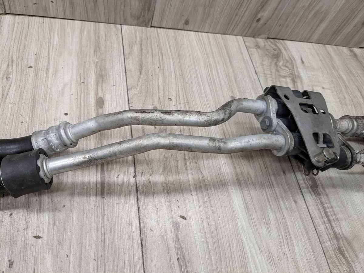 16-19 OEM BMW F90 M5 G12 750 G30 M550 Transmission Oil Cooler Line Inlet Outlet