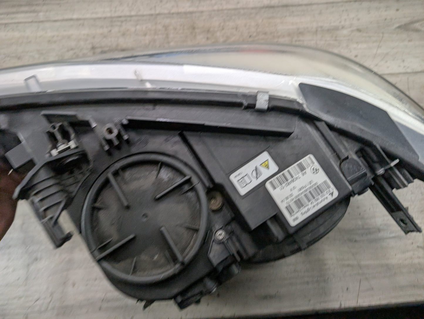 14-17 OEM BMW F32 F36 F80 F82 M3 M4 Right Passenger Adaptive Bi-Xenon Headlight SPARKLING BROWN METALLIC (B53)