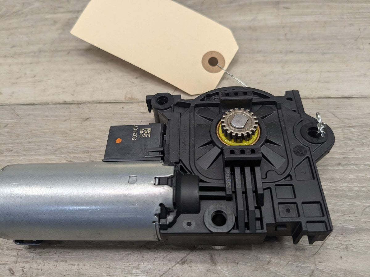 OEM BMW F97 G01 G02 G05 G06 Panoramic Sunroof Sun Roof Shade Blind Motor ROLLO