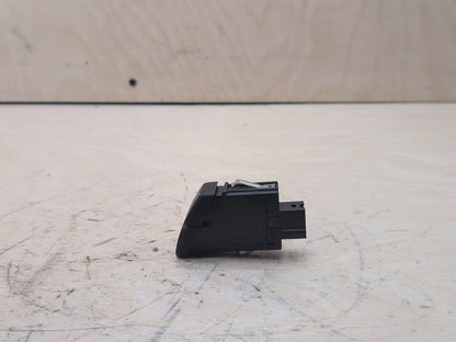 2011-2016 BMW X3 F25 AUX/ USB Charger Port Socket 9161896