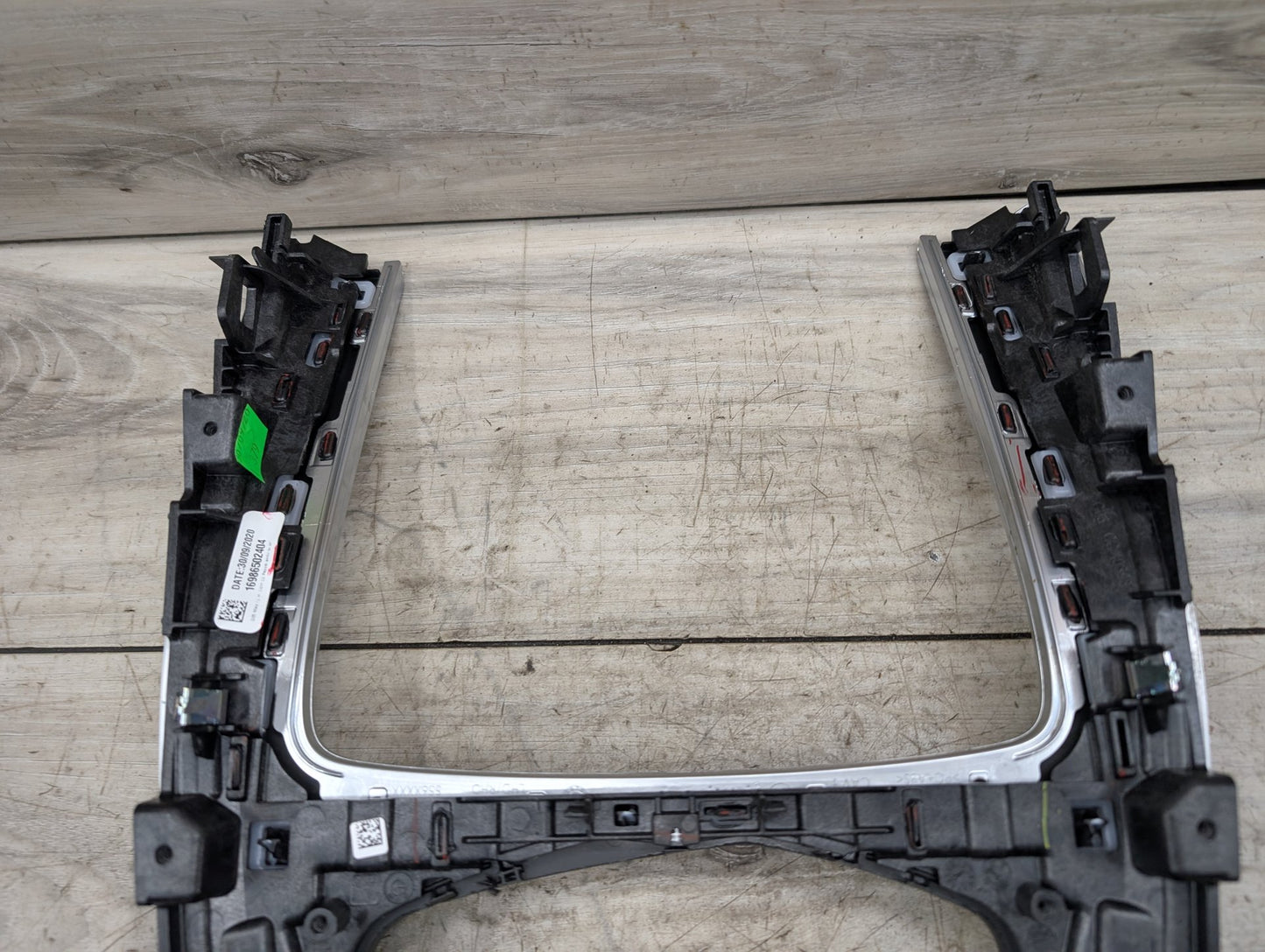 2019-2026 BMW X5 G05 Center Console Trim 9865024