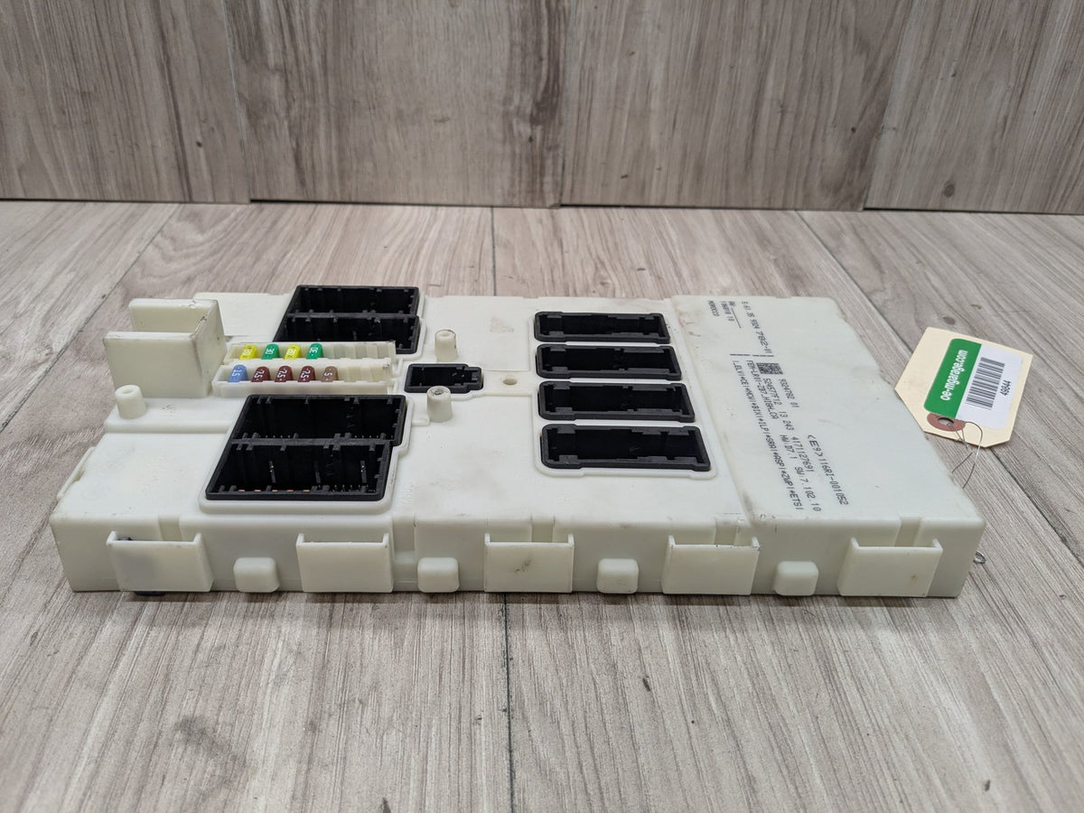 2014 BMW 428i F32 Bdc Body Domain Fem Control Module 9324782 OEM