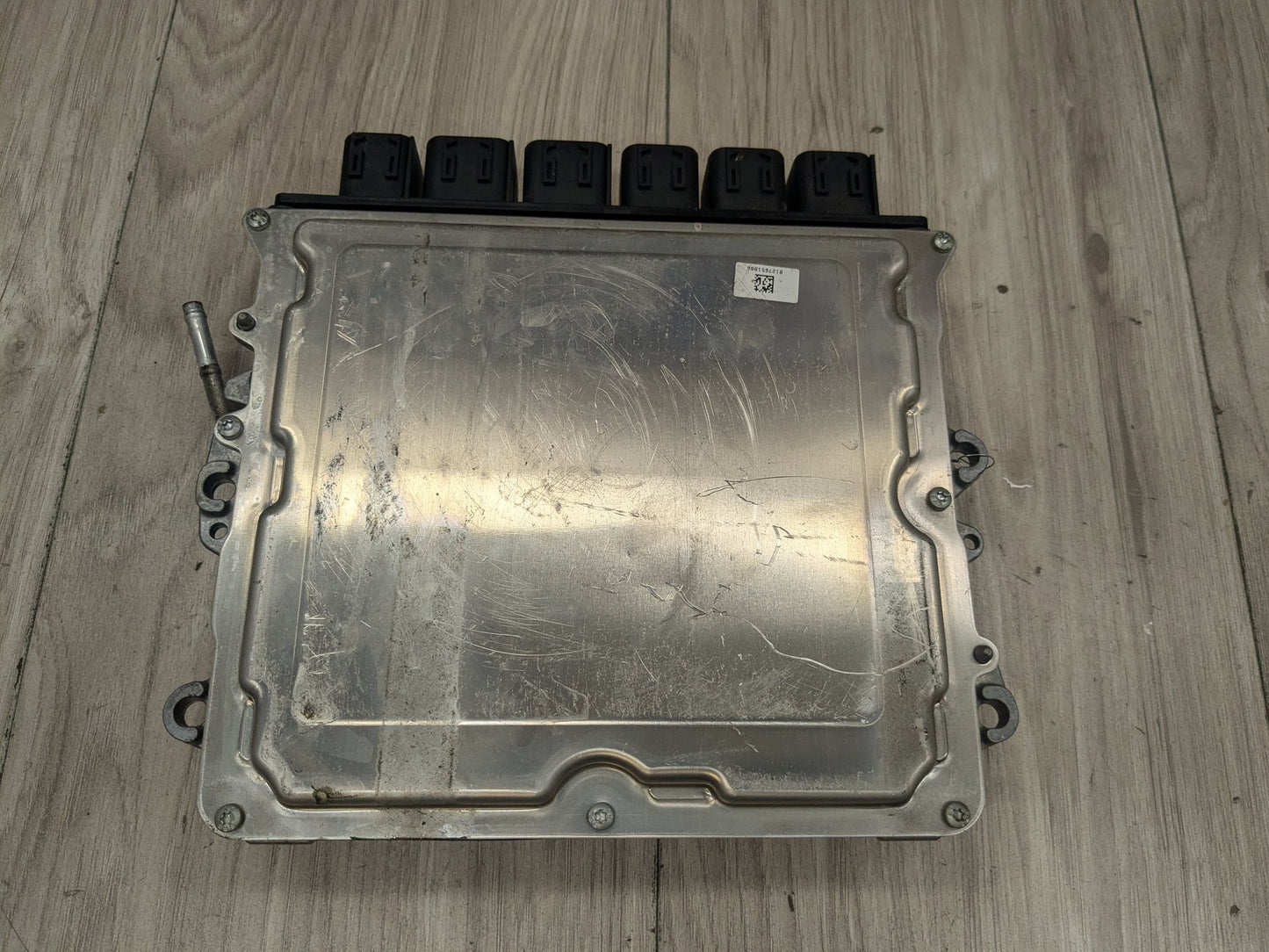 16-19 OEM BMW G11 G12 G30 M550 750 Engine N63 DME ECU Control Module Computer