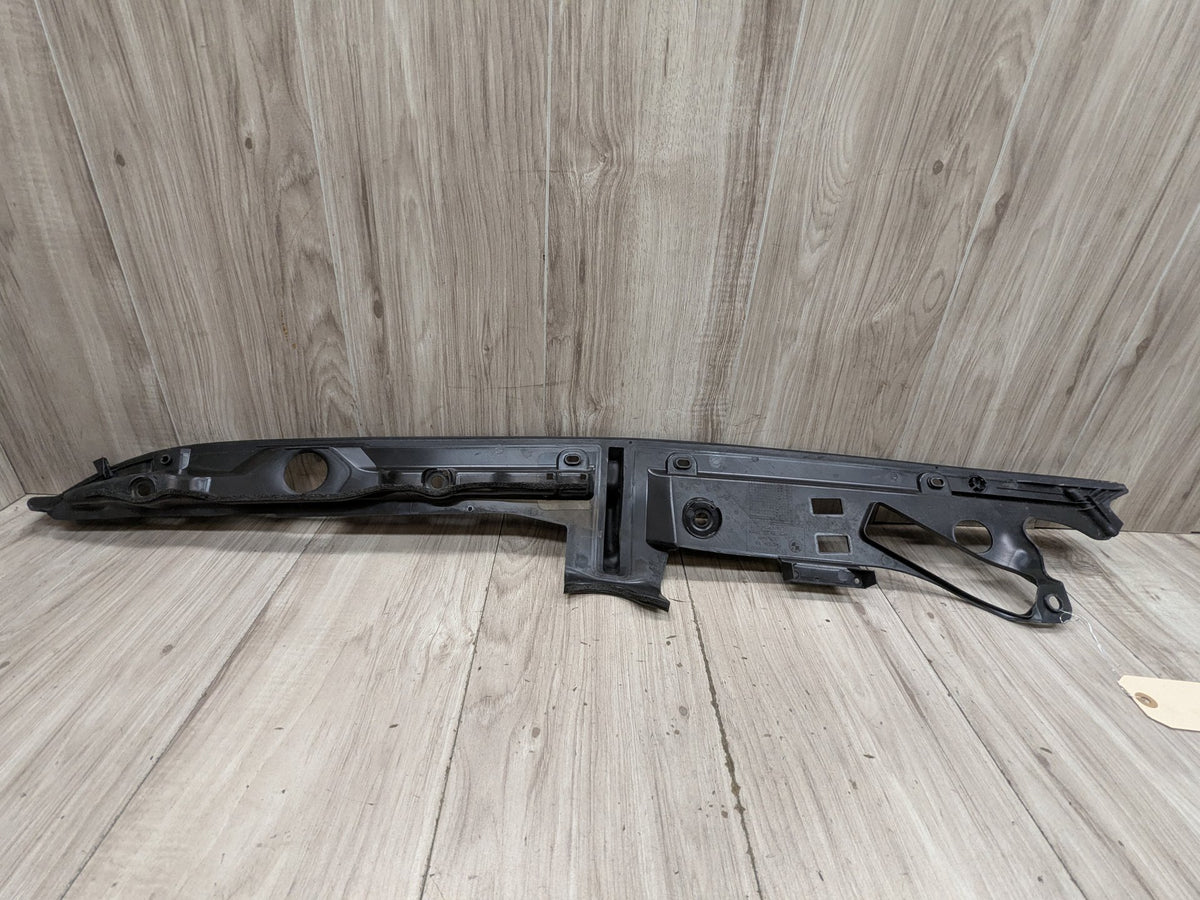 OEM BMW F90 M5 G30 530 540 M550 Front Right Engine Support Sealing Cover Trim