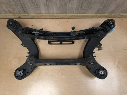 10-16 Mercedes A207 C207 W204 W207 W212 Rear Subframe Support Cradle Crossmember