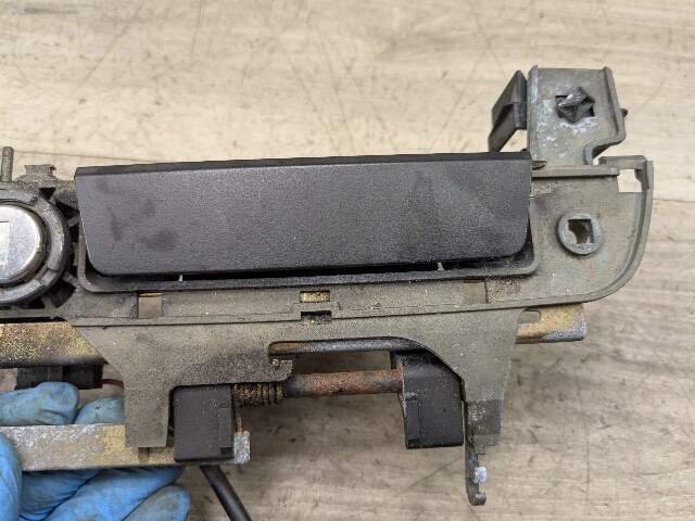 1996 - 2003 BMW Z3 E36 Liftagte Trunk Lid Liftgate Lock Latch Actuators SET 8361140 M54B25O0