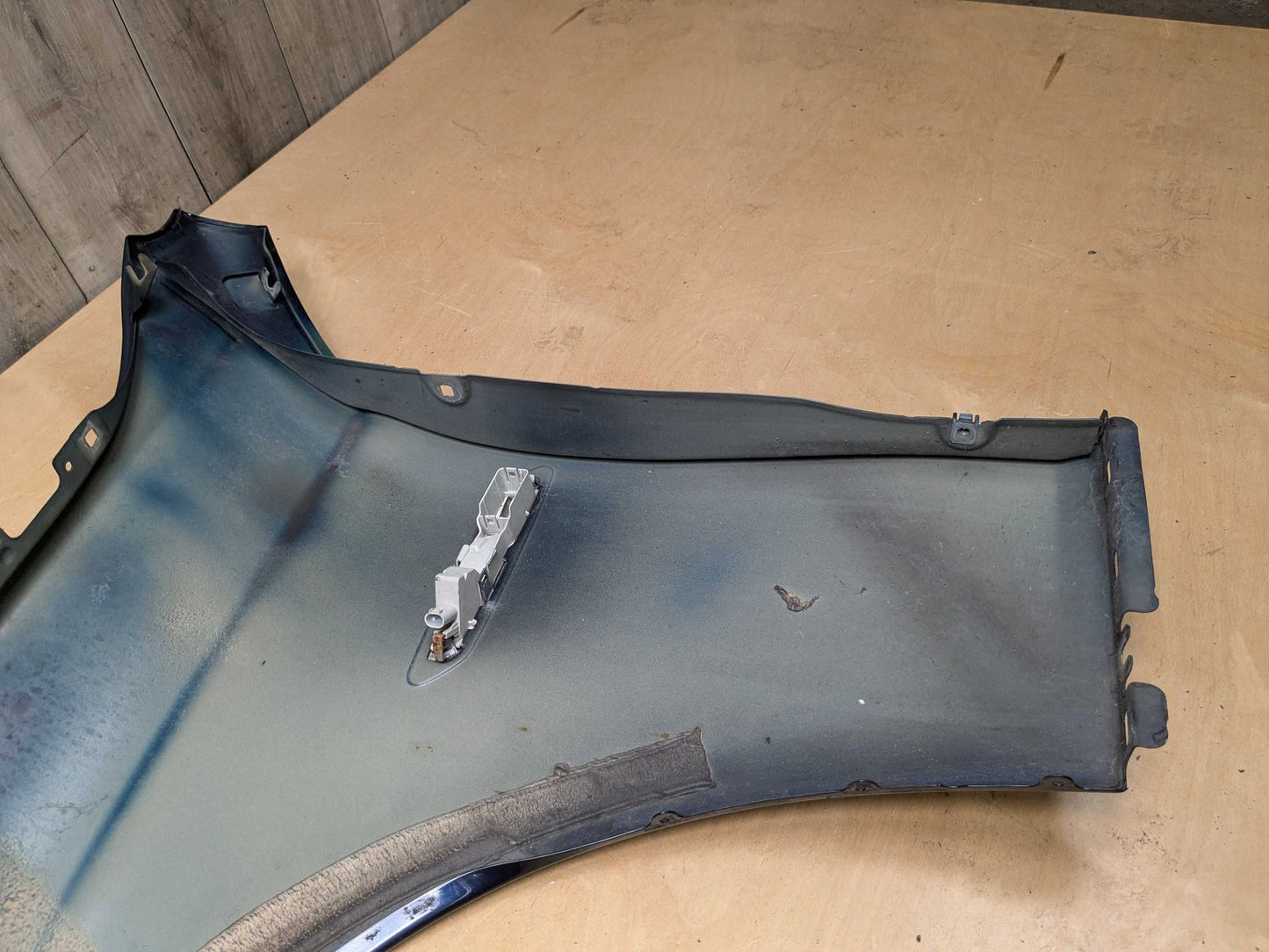 *11-16 OEM BMW F10 528 535 550 Right Passenger Side Fender Panel Blue A89 IMPERIALBLAU BRILLANTEFFEKT METALLI (A89)